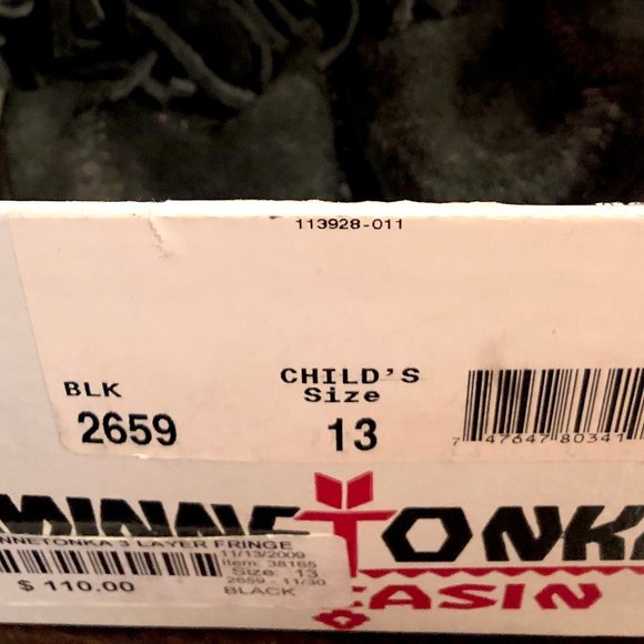 Minnetonka 3-Layer Fringe Moccasins - Picture 6 of 6